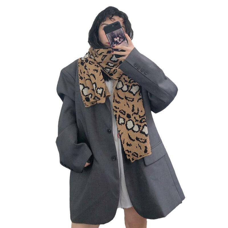 冬暖かいヒョウウール学生野生スカーフ女性のスカーフデュアルpurpose厚ショールロング模造カシミヤ