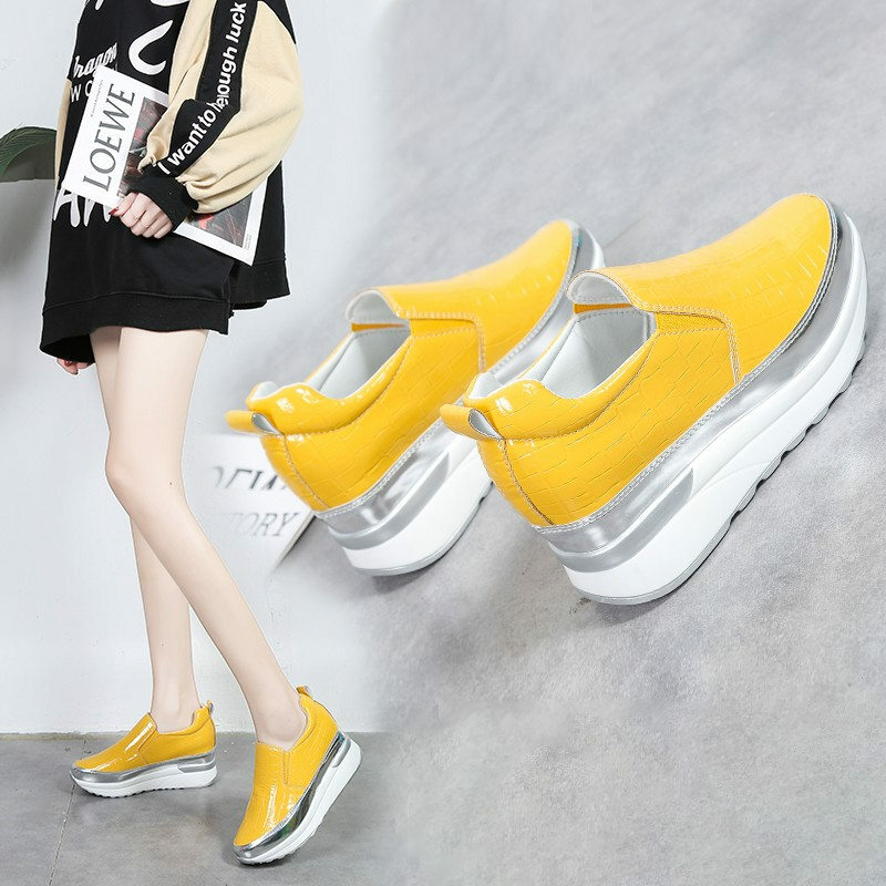 2020 mulher tênis vulcanizado sapatos senhoras sapatos casuais respirável andando malha apartamentos tamanho grande casal sapatos tamanho 35-43