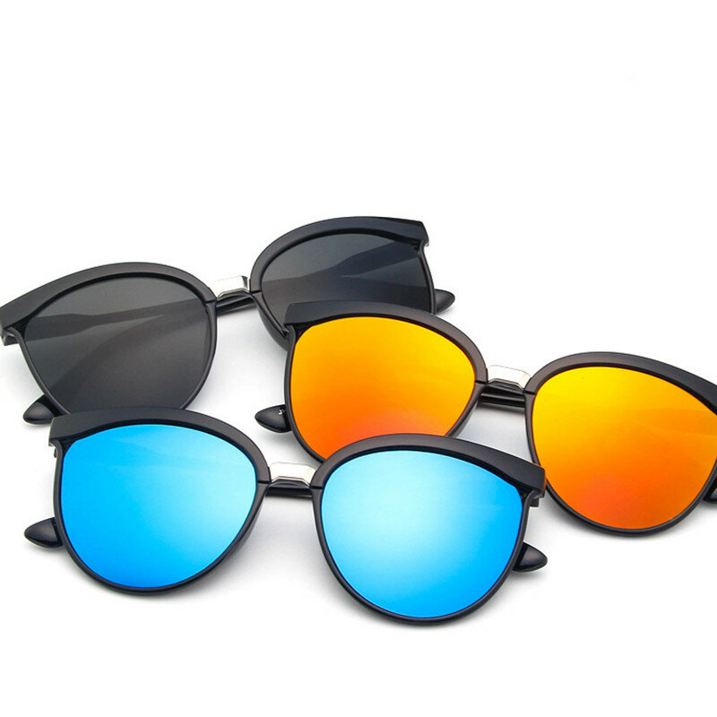 2021 새로운 핫 스타일 고양이 눈 선글라스 여성 브랜드 디자이너 패션 코팅 거울 섹시 Cateye 태양 안경 UV400 여성 안경