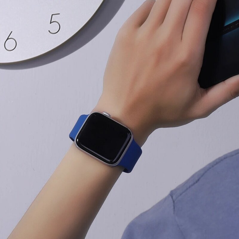 ซิลิโคนสำหรับ Apple สายนาฬิกา44มม.40มม.38มม.42มม.กีฬาเข็มขัดสร้อยข้อมือ Iwatch serie 3 4 5 6 Se อุปกรณ์เสริม