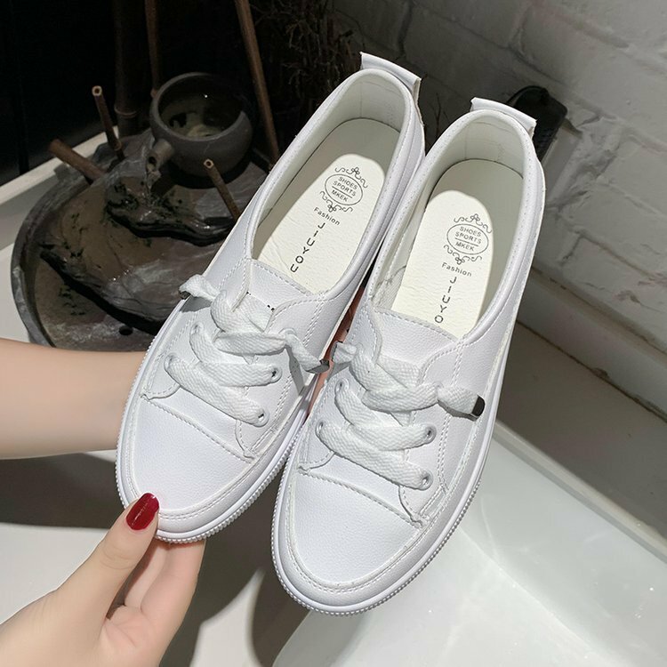 Sepatu Wanita Musim Panas Baru Sepatu Putih Kecil Fashion Kepribadian Kontrak Waktu Luang Hari Perjalanan Departemen Sepatu Papan Wanita