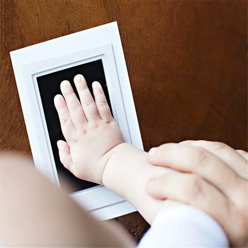 Diy handprint pegada impressão kit cuidados com o bebê não-tóxico photo frame lembranças do bebê brinquedo fundição argila impressão recém-nascido almofada de tinta brinquedos