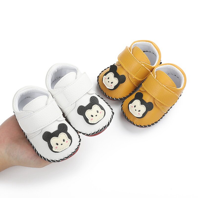 Zapatos antideslizantes para bebés recién nacidos, zapatillas suaves con estampado de dibujos animados, de PU, para primeros pasos, de 0 a 18 meses