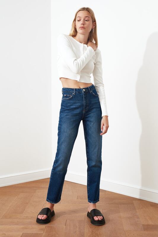 Trendyol cintura alta bootcut jeans twoss21je0035