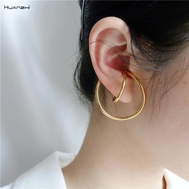 Huanzhi-女性用の小さな幾何学的な形のイヤリング,ドリルされていない耳用のクリップイヤリング,2019