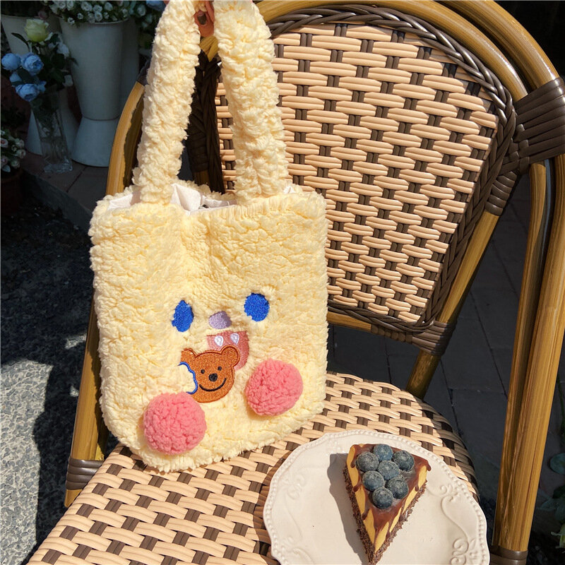여자 겨울 봉제 가방 자수 귀여운 핸드백 Ins 한국 곰 간단한 2020 여성 만화 작은 가방 양고기 패브릭 캐주얼