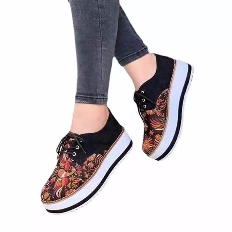 Женские туфли на платформе, повседневные туфли на плоской подошве с цветочной вышивкой, 2021