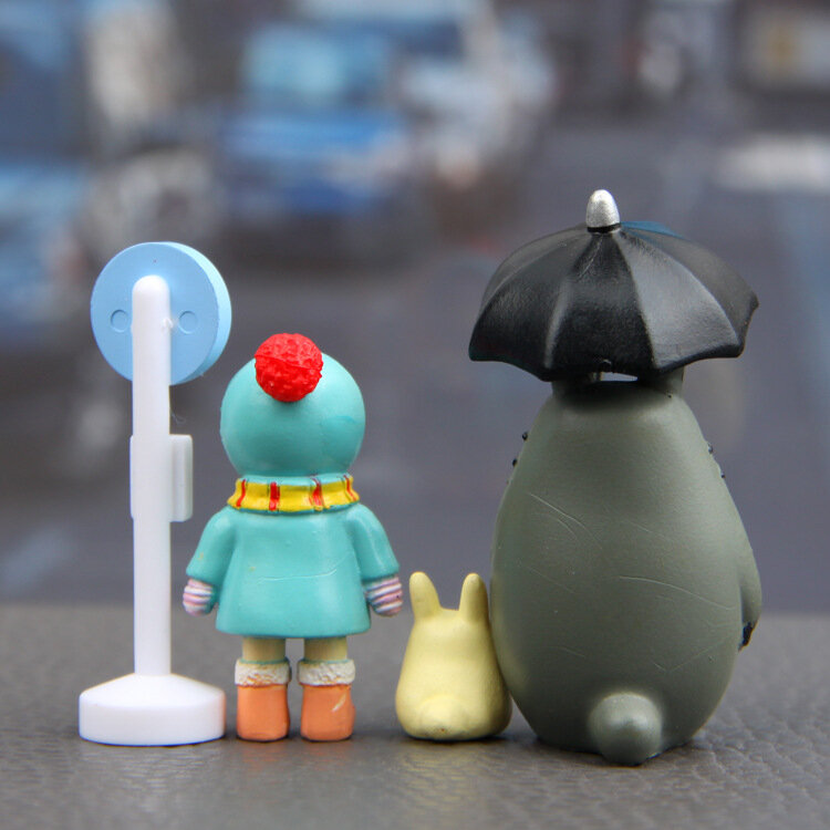 Mainan Figur Aksi My Neighbor Totoro 3-5Cm Mainan Model PVC Taman Mini Anime Mei Hayao Miyazaki untuk Hadiah Ulang Tahun Anak Dekorasi Pesta