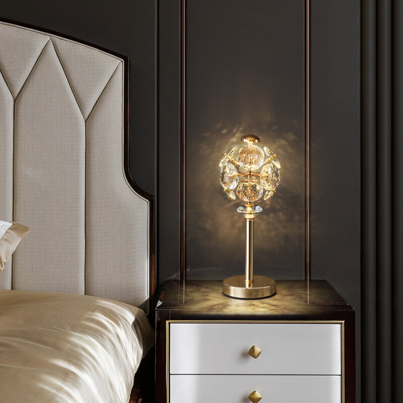 Światła luksusowy kryształ kinkiet lampka nocna do sypialni postmodernistyczne minimalistyczny TV do salonu dekoracja ścienna w tle lampa stołowa