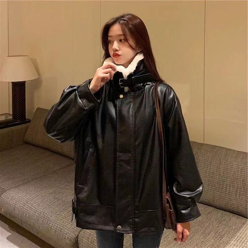 Jaket Kulit Buatan Hangat Musim Dingin Jaket Motor Longgar Kasual Wanita Mantel Besar Gaya Jalanan Mantel Fashion Korea