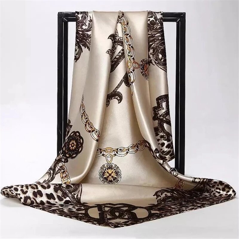2020 mode Schals für Frauen Schal Druck Silk Satin Hijab Weibliche Bandana 90*90cm Luxus Marke Schals Quadrat schals Für Damen