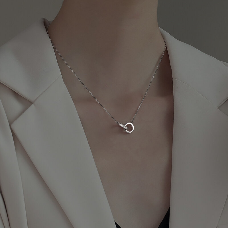 Collar de doble anillo de Plata de Ley 925 para mujer, cadena de clavícula de estilo minitorno frío, colgante de anillo con hebilla, novedad de 2020