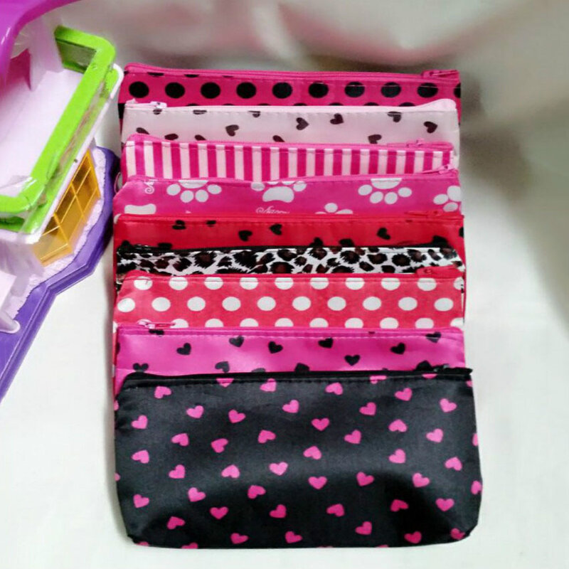 (Free Shipping) Simple And Fresh Cosmetic Bag Casual Horizontal Square Type Storage Bag Letter Jacquard Hand Wash Bags
