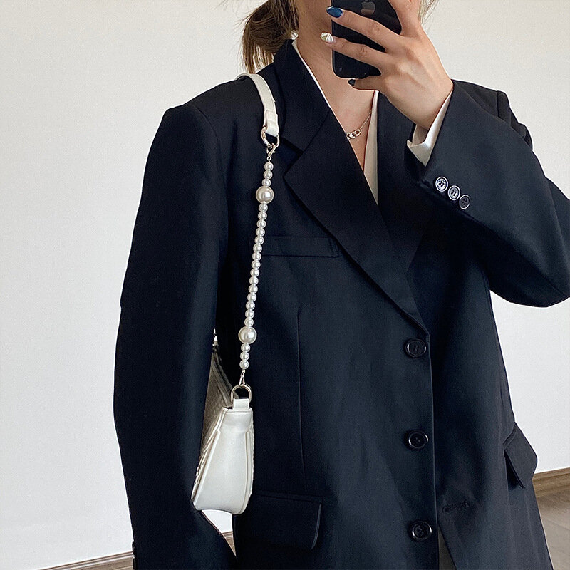 Eleganti borse Baguette con catena per donna 2021 Flap borse Vintage retrò con perle borsa a tracolla piccola a tracolla femminile Designer