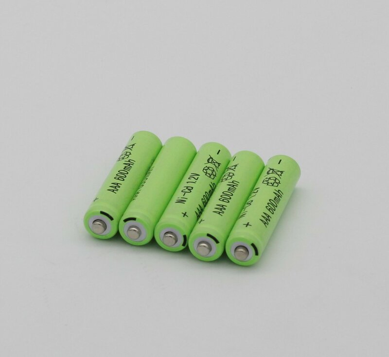 Batteria GTF 5pcs AAA 600MAH Batteria ricaricabile Ni-Mh per pile senza fili del mouse del telecomando