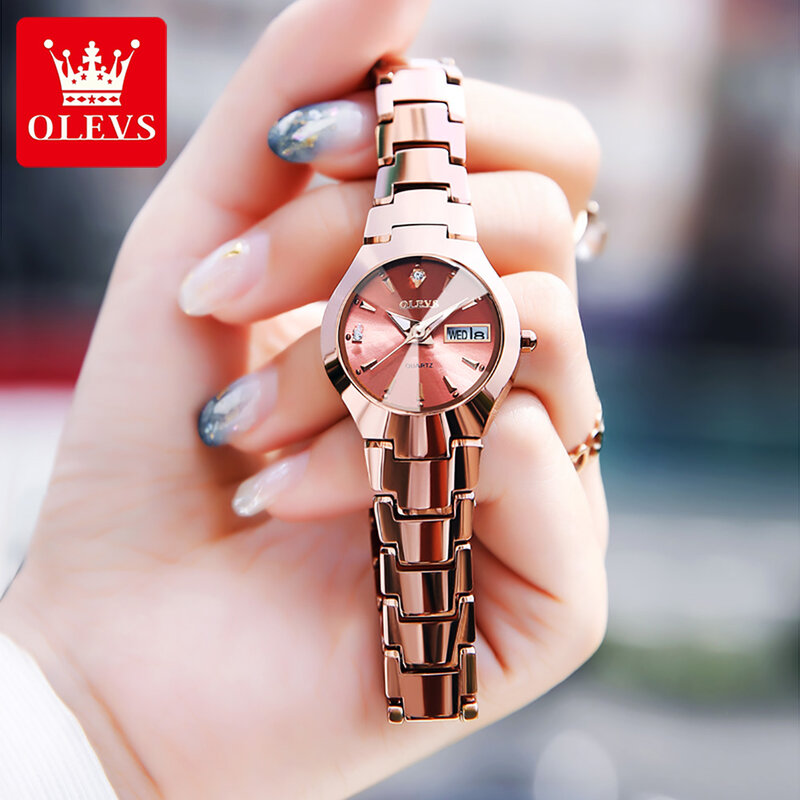 OLEVS คู่นาฬิกาสแตนเลสสตีลแฟชั่นกันน้ำของเขาและเธอ Luminous นาฬิกาข้อมือควอตซ์สำหรับคนรักคู่