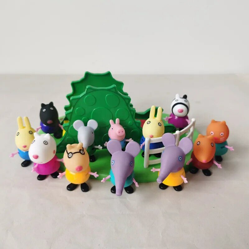Mainan Anak-anak Keluarga Babi Kartun Ayunan Beruang Bahagia Figur Anime Figur Aksi Mainan Model Pvc untuk Hadiah Anak-anak