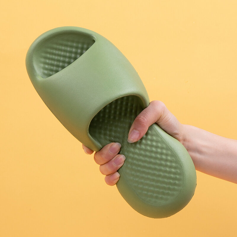 새로운 남성과 여성의 비치 슬리퍼 간단한 가정용 코코넛 구멍 신발 미끄럼 방지 욕실 샌들과 슬리퍼 플립 플롭