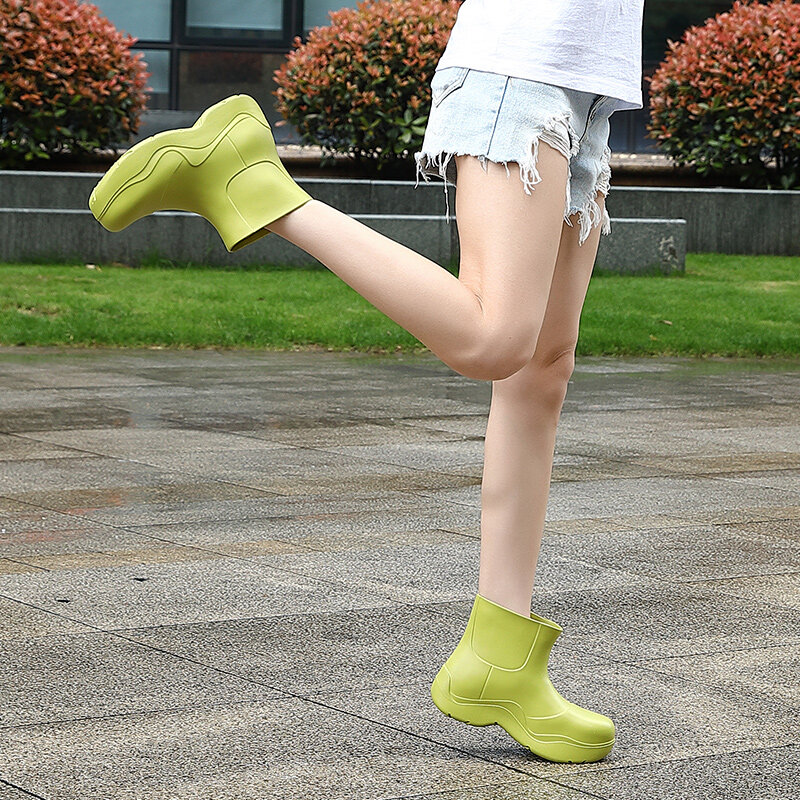 2021 neue Marke Frauen Regen Stiefel Neue Gummi Damen Walking Nicht-slip Wasserdichte Ankle Rain Casual Dicken Boden Kurze boot S