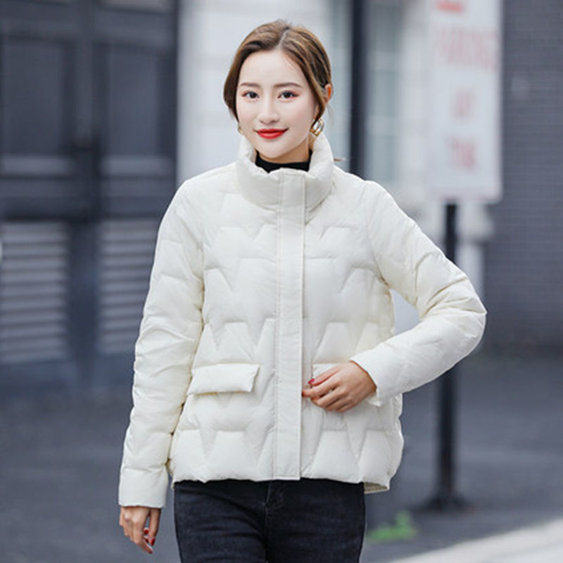2021 Winter Women's New Light Thin White Duck Down Coats Female Stand Collar Casual Outwear Ladies Short Loose Warm Jackets T829