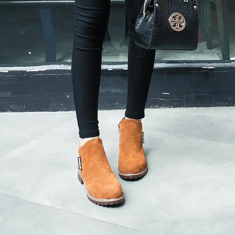 2021 새로운 여성 마틴 부츠 가을 겨울 부츠 클래식 지퍼 스노우 발목 부츠 겨울 스웨이드 따뜻한 모피 견면 벨벳 여성 신발
