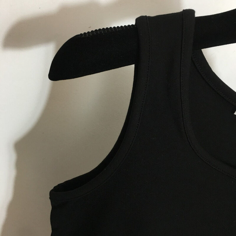 Traje deportivo de Yoga para mujer, chaleco de cintura con correas con letras y pantalones cortos de cinco puntos, diseño de lujo a la moda, 2021