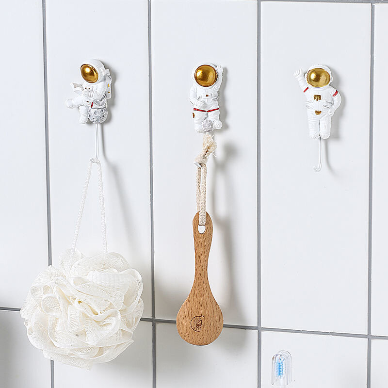 Cartoon Astronaut Hooking No Trace Strong Viscose Hook Kitchen Hooks For Utensils No Punching Wall Hanger Behind The Door Hooks