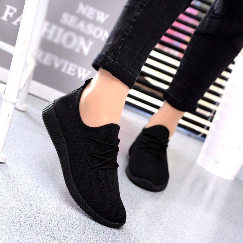 Zapatillas deportivas transpirables para mujer, zapatos informales, calzado poco profundo, color negro, 2020