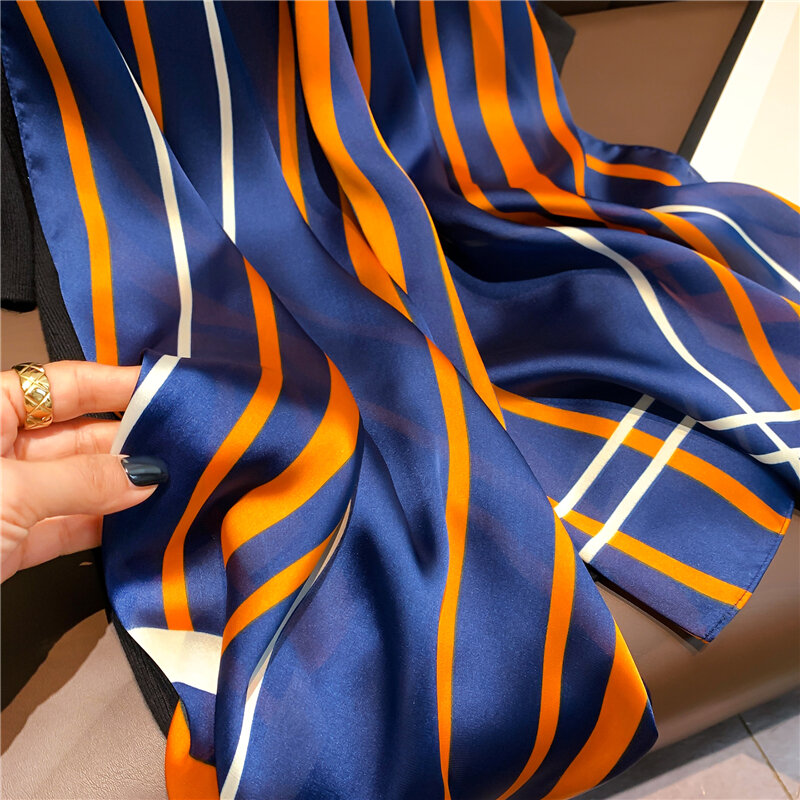 2021 جديد الحرير الحرير نحيل وشاح للنساء مخطط طباعة شال سيدة التفاف رابطة عنق باندانا تصميم عقال الإناث Foulard Muffler