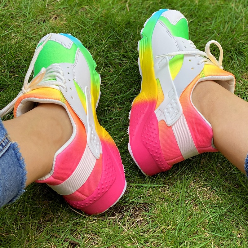 Sepatu Olahraga Wanita Sepatu Jaring Bersirkulasi Peningkatan 2021 Sepatu Kasual Datar Renda Cocok Warna Baru Sepatu Jalan Antiselip