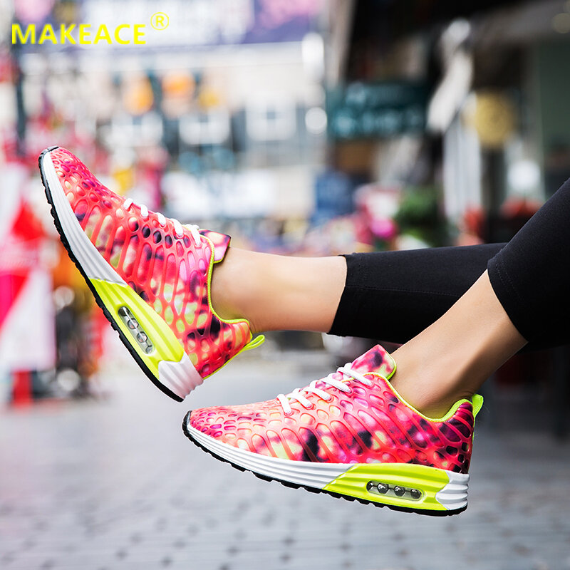 Женская спортивная обувь для отдыха на открытом воздухе, обувь для фитнеса, большие размеры 44, модная воздушная подушка, удобная обувь для п...