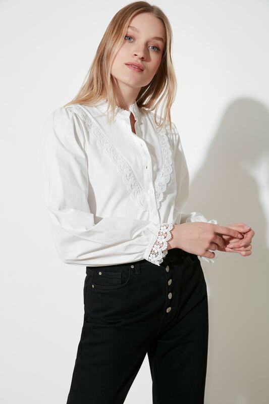 Trendyol Embroidered Shirt TWOAW21GO0077