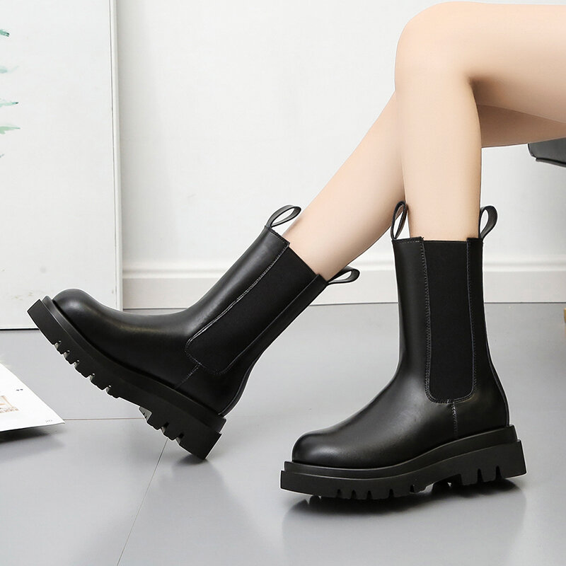 Neue Luxus Chelsea Stiefel Frauen Stiefeletten Chunky Winter Schuhe Plattform Stiefeletten Slip auf Chunky Ferse BV Boot Marke designer