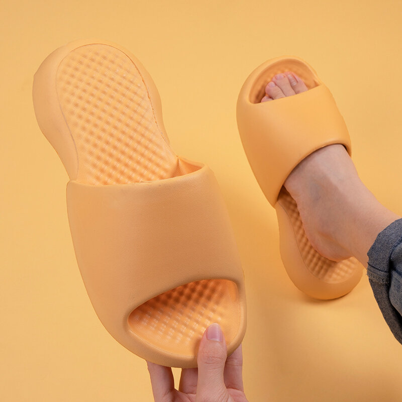 Nuove pantofole da spiaggia per uomo e donna semplici scarpe da foro per cocco per uso domestico sandali e pantofole da bagno antiscivolo infradito