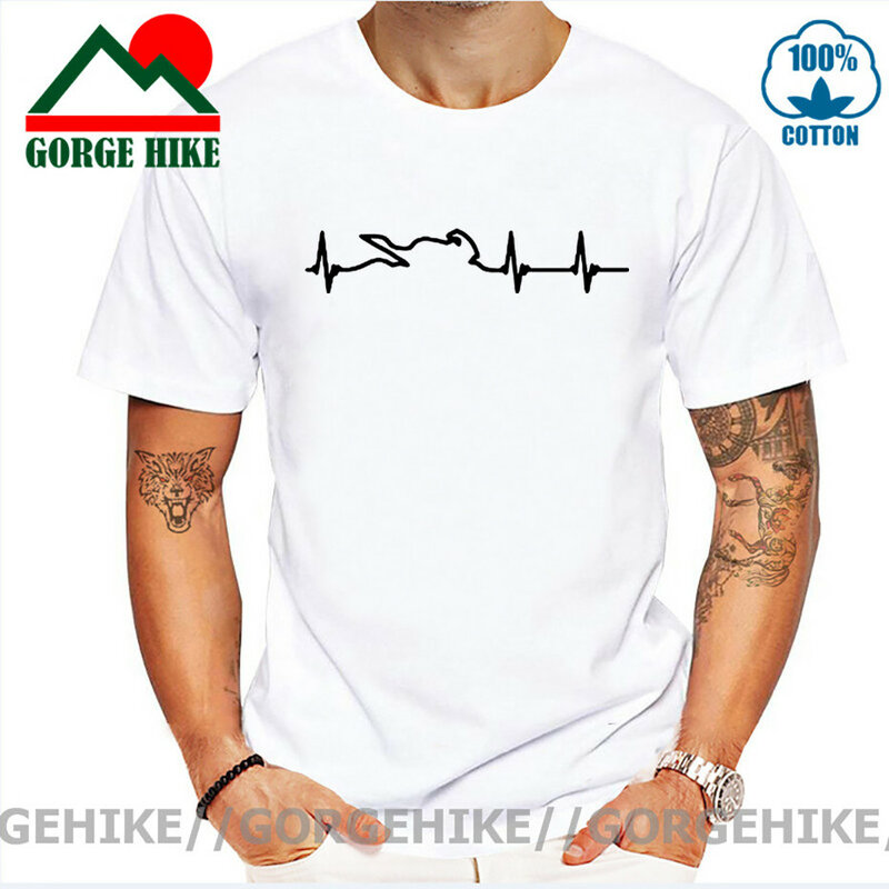 GorgeHike Männer T Shirts Herz Elektrokardiogramm Von Motorrad Rennen Spieler Sommer Lustige Crew Neck Baumwolle Männlichen Übergroßen T-Shirt
