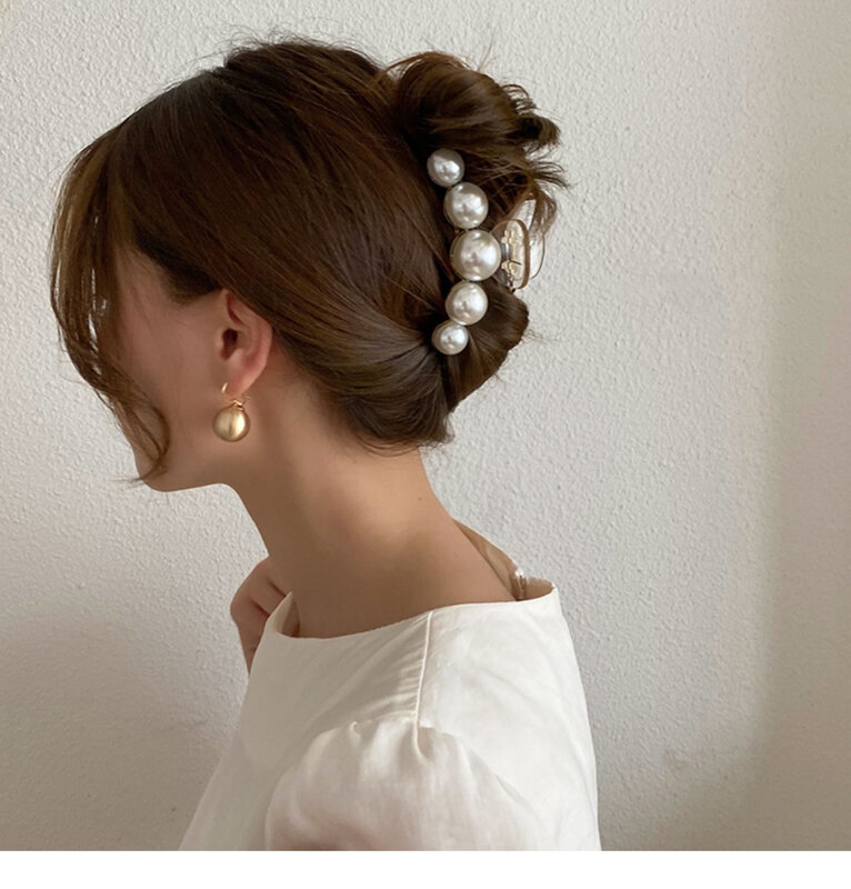 Große Perlen Haar Clip Krallen Oversize Kleine Haar Zubehör für Frauen Koreanische Schwarz Weiß Haarspange 2021 Neue