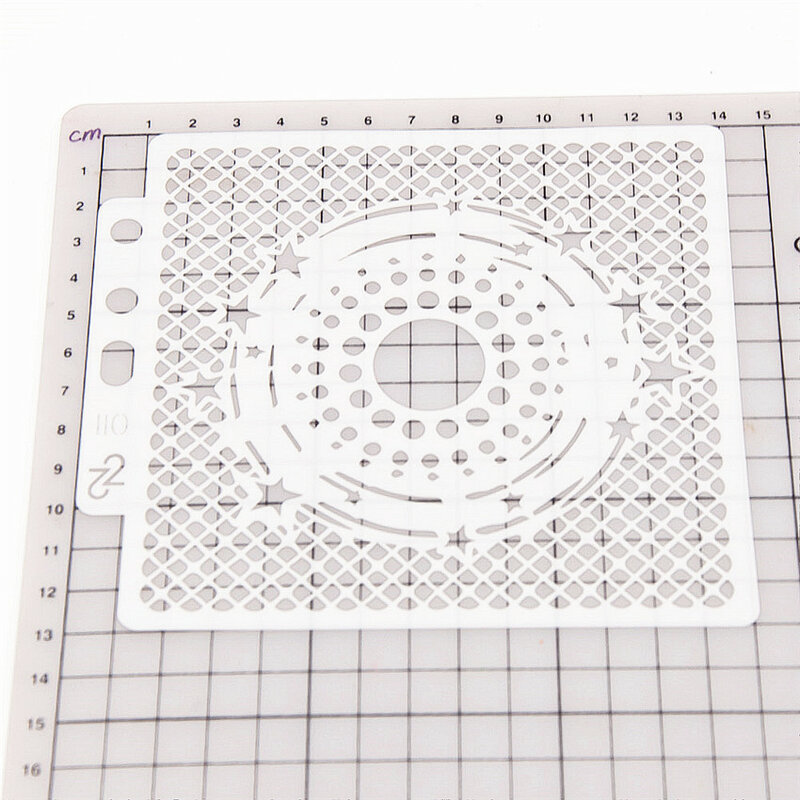 14*13Cm Lotus Plastic Mold Shield Diy Cake Plakboek Stencils Hollow Versieringen Afdrukken Kant Heerser Cover Templat