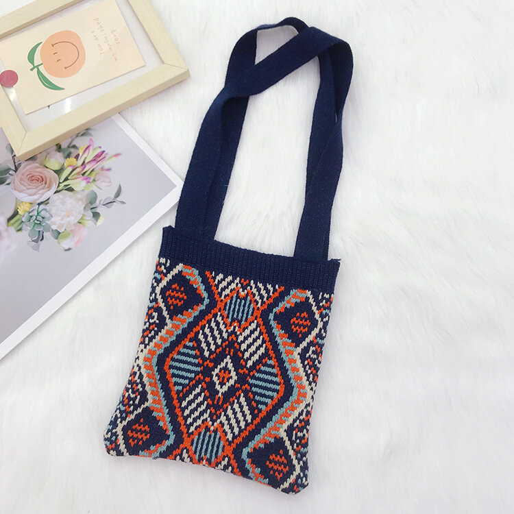 2021 Ethnic Style Retro Rhombic Grid Knitted Bag Cute Casual Fashion Versatile Shoulder Bag Beach Bag