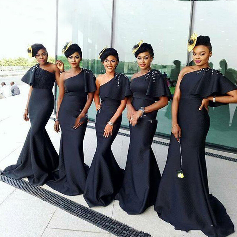 Eleganckie jedno ramię suknie dla druhen o kroju syreny 2021 długie czarne satynowe wesele sukienka afrykańska dziewczyna kobiety suknia wieczorowa vestidos