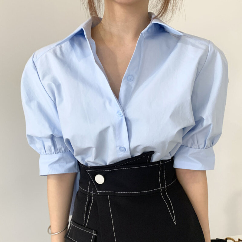 2021 estate nuove donne alla moda coreana dietro il Design pieghettato camicetta corta tinta unita risvolto manica monopetto Casual