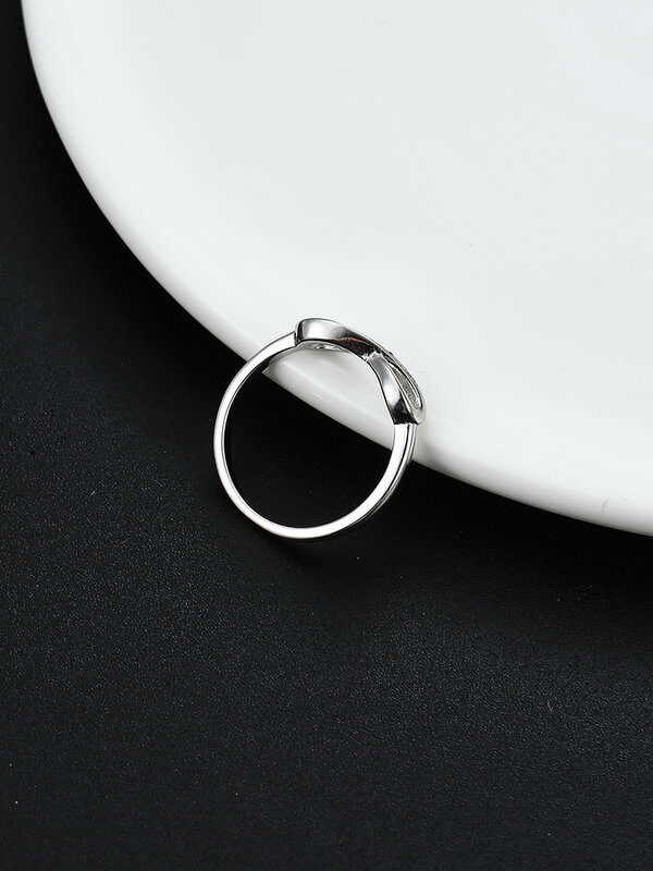 GOMAYA Bowknot สไตล์925แหวนเงินสเตอร์ลิงสำหรับสตรี Inlay Cubic Zirconia แหวนแสดง Infinite Love ขาย Fine เครื่องประดับ