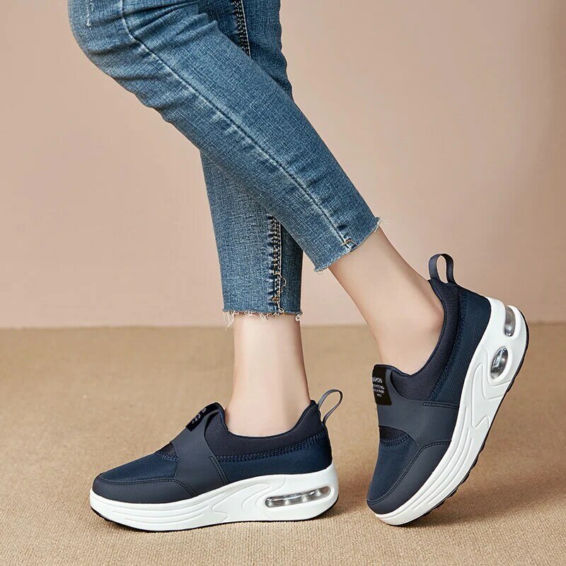Thick Bottom Women's Shoes Air Cushion  Shoes for Women Sneakers Zapatos De Mujer Ladies Loafers Mother Shoes Vulcanize Shoes