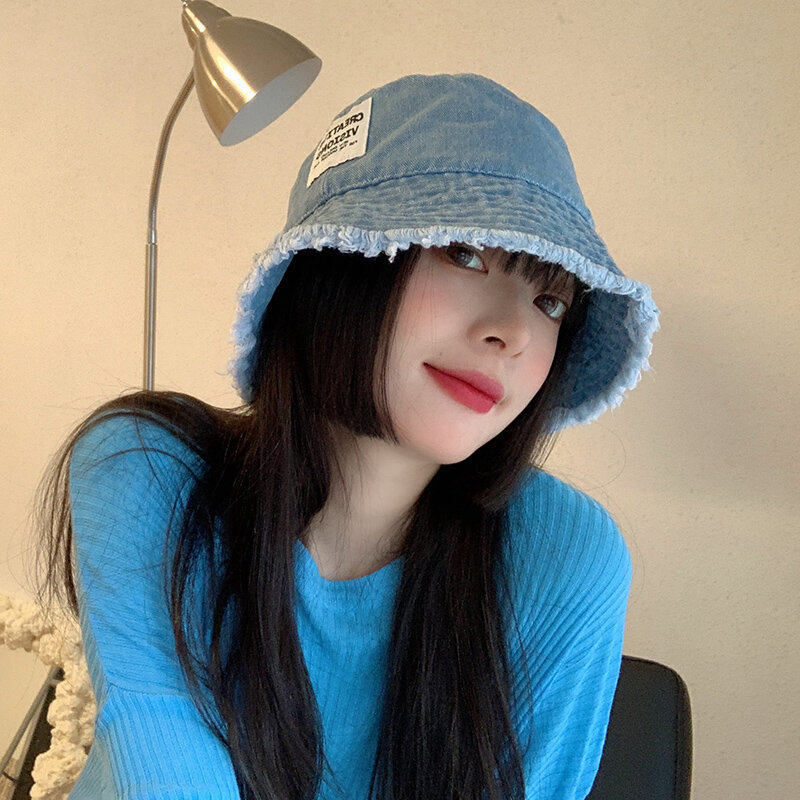 Онлайн красная серия джинсовая Рыбацкая Женская подходящая ко всему модная Корейская стильная модная весенняя синяя Солнцезащитная шляпа ...