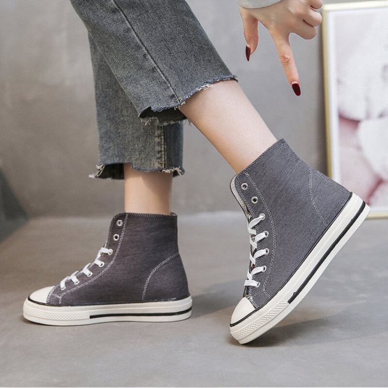 High Top Women Classic Canvas Shoes Round Head Leisure Lace Up Fashion Carved Inner Raised Board Shoe  KZ028