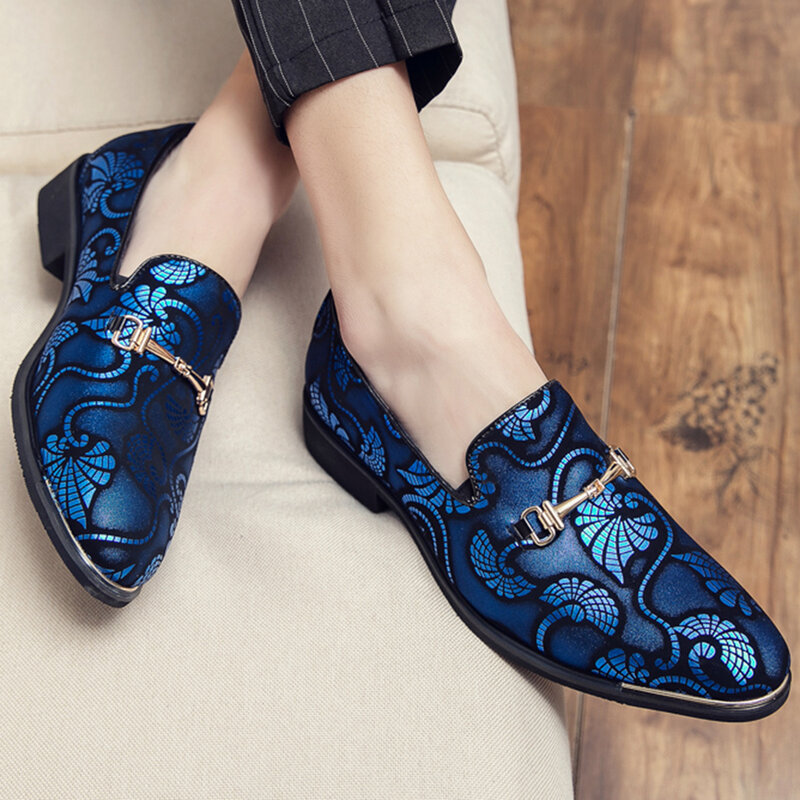 New high-end customized men's retro printed leather shoes, fashionable British casual plus size men's shoes, dress shoes