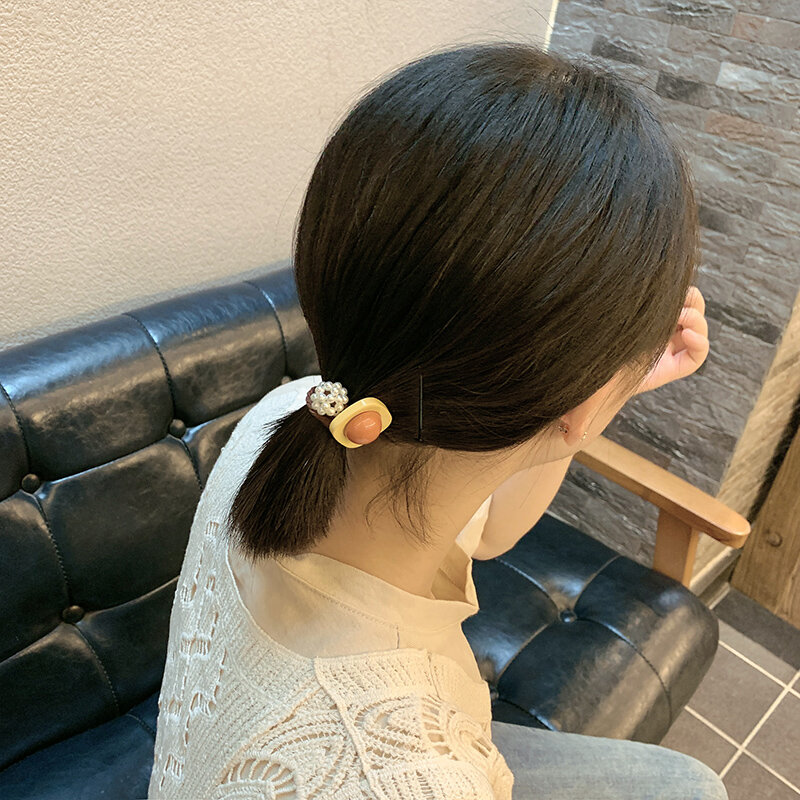 Estilo coreano elegante bandana feminino simples faixa de borracha do cabelo corda anel de cabelo dongdaemun capa de couro imitação pérola gravata cabelo