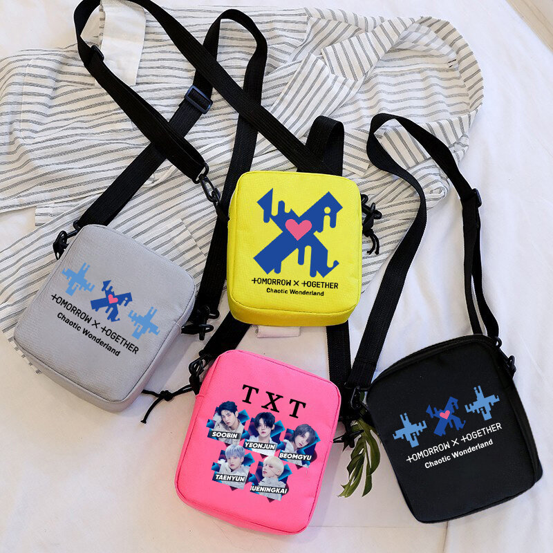 Kpop Txt Chaotic Wonderland Cute Messenger Bag Mini Canvas Shoulder Bags Casual Street Zipper Purses Handbag Crossbodys