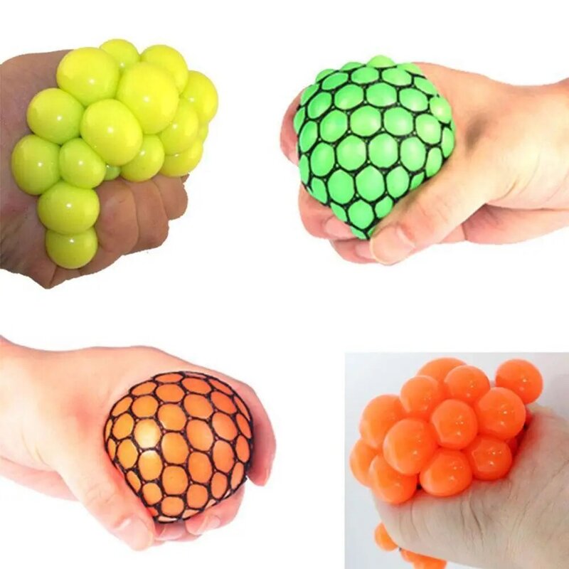 Creative New Vent Grape Ball Pinch Music Player Pinch Ball Grape Vent Ball Person Toy Water Whole Vent Decompression Ball B6L8