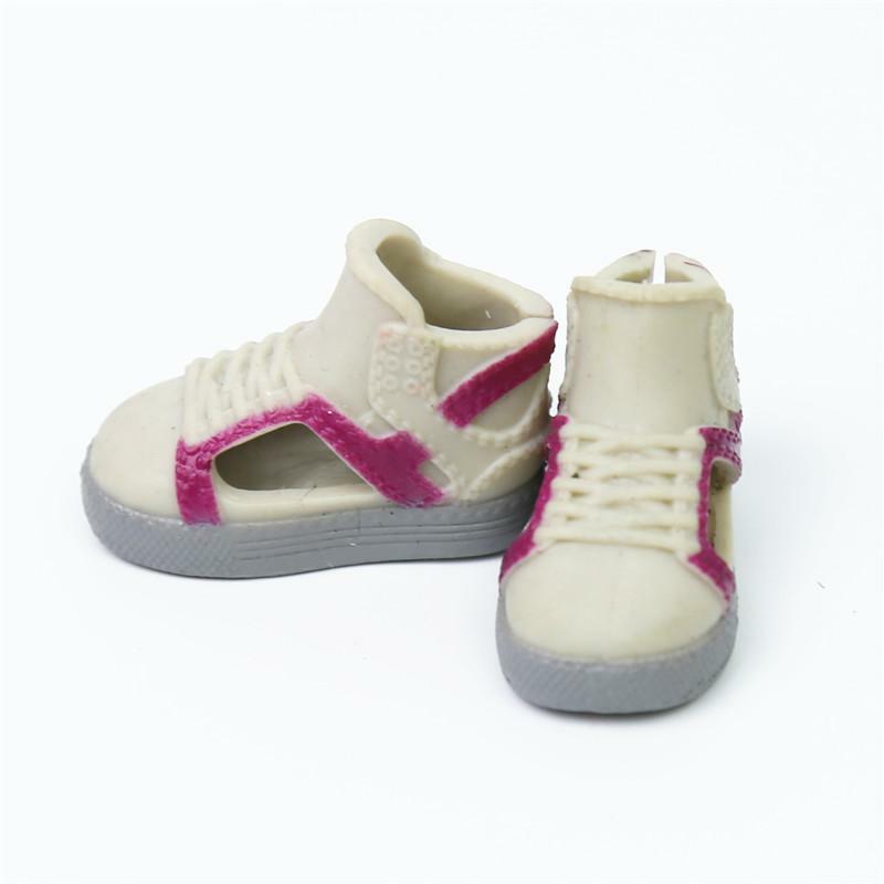 أنواع كثيرة من الأحذية البلاستيكية لمشروع MC2 دمية الفتيات اللعب دعوى لمدة 3 سنتيمتر قدم عالية الكعب حذاء مسطح والأحذية