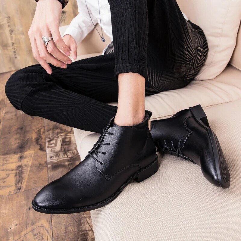 Sapatos de vestido masculino 2021 sapatos de oxford masculinos italianos moda vestido de negócios sapatos masculinos novos sapatos de couro clássico